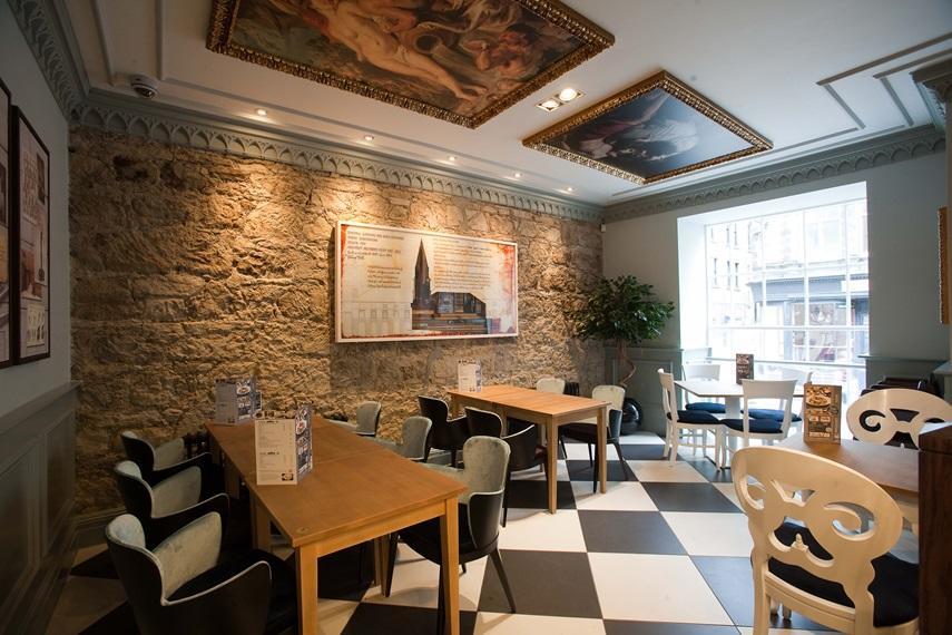 The Guildhall And Linen Exchange Wetherspoon Данфермлин Экстерьер фото